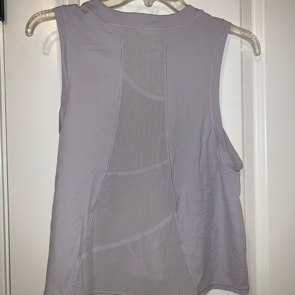 Women's Gray Lululemon tank top - Picture 2 of 3